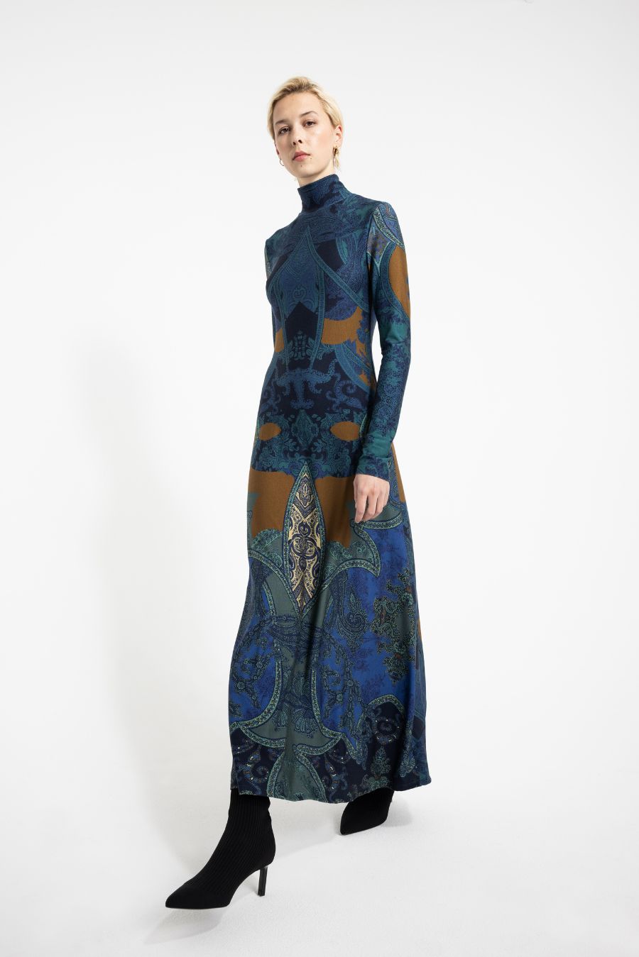 NOVA dress