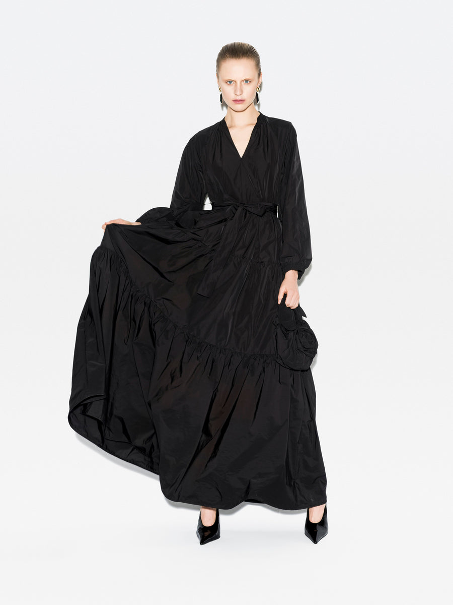Ahi dress in black + Cloud bag in black