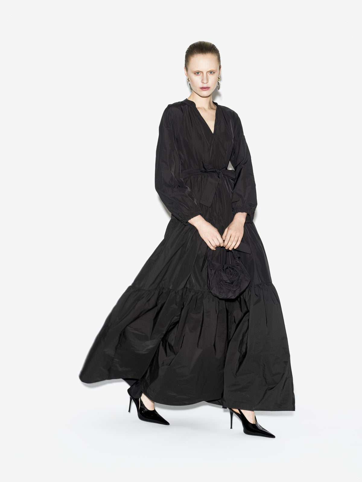 CLOUD handbag in black styled with AHI dress